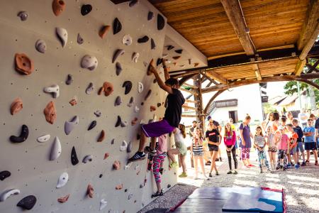 (c)Lumi Lumi otvoritev  plezalne stene-49